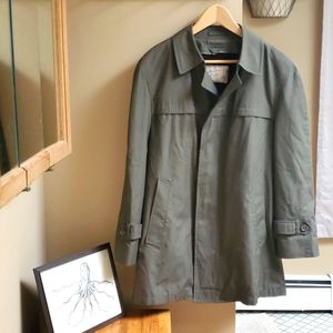 Vintage Harbor Light Size 38 Short Trench Coat